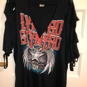 Customized Authentic 1994 Lynard Skynard Band Tee
